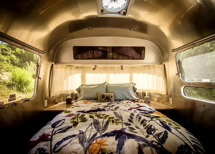 Pristine Airstream Nestled On A Beautiful Ranch In Southern California