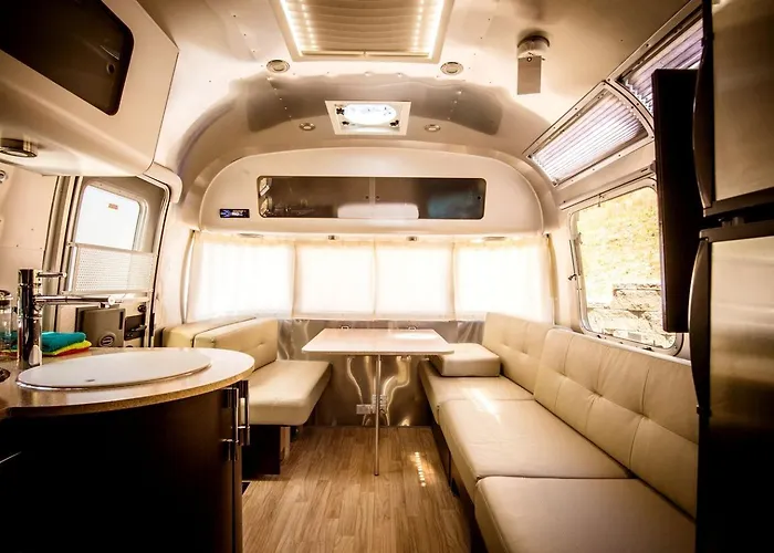 Pristine Airstream Nestled On A Beautiful Ranch In Southern California